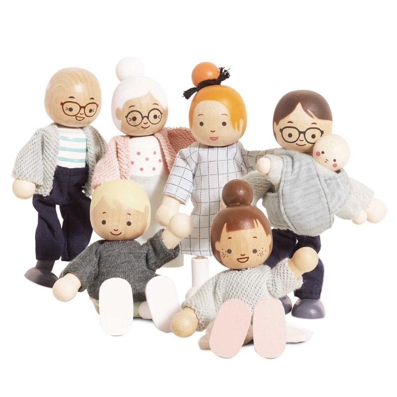 Le Toy Van Doll Family