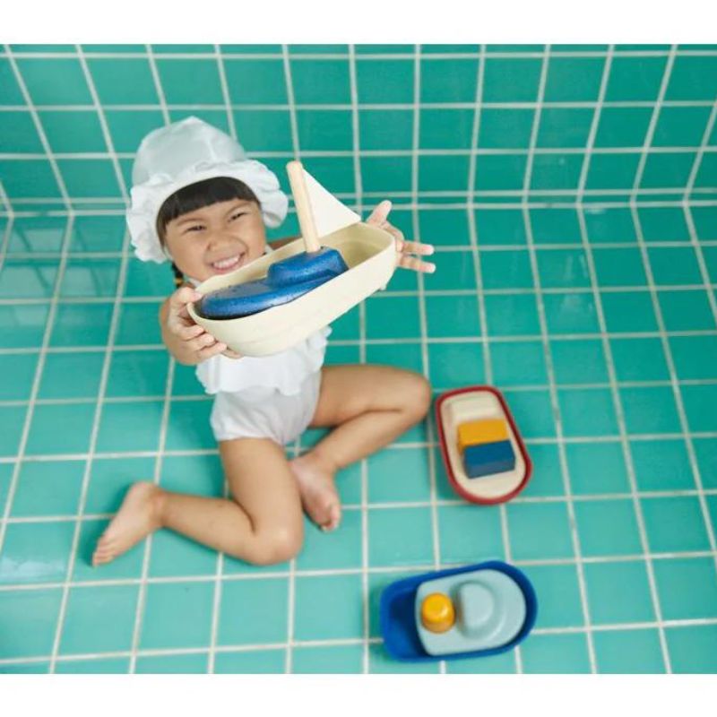 Plan Toys Sailboat