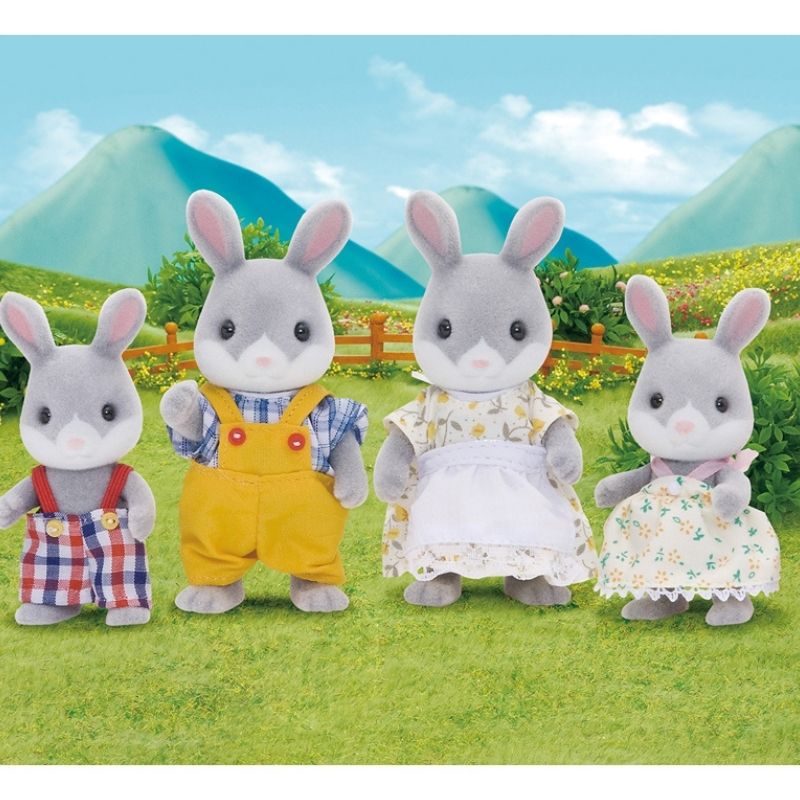 Sylvanian Families Cottontail Rabbit Family