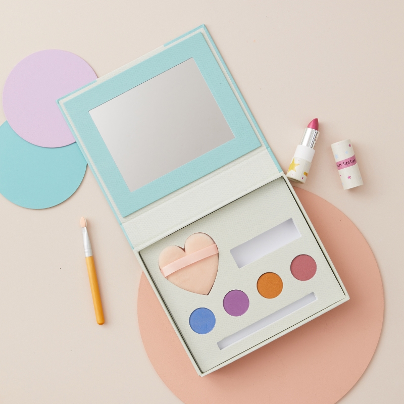 Natural Play Make Up - Childrens Play Makeup Kit