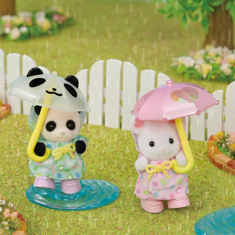 Sylvanian Families Nursery Friends Rainy Day Duo